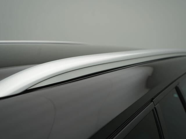 Renault MEGANE Estate TCe 140 Techno - RIJKLAARPRIJS - All Seasonbanden - Achteruitrijcamera - Trekhaak