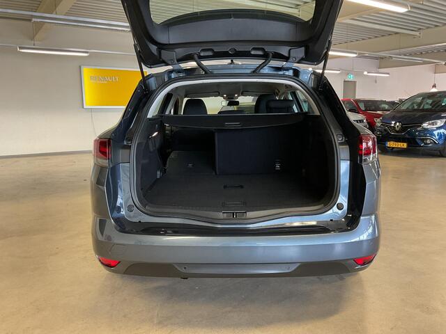 Renault MEGANE Estate 1.3 TCe 140 Equilibre