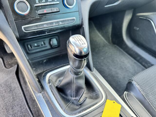 Renault MEGANE Estate 1.2 TCe Bose*Navi*Camera*EXPORT/EX.BPM*