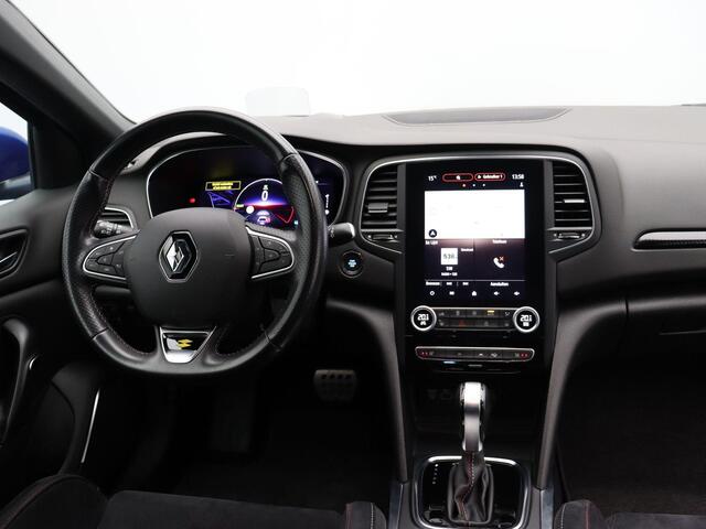 Renault MEGANE E-Tech Plug-In Hybrid 160pk R.S. Line | Stoelverwarming | Head-up display | Dodehoek detectie | Accu score 88,6% |