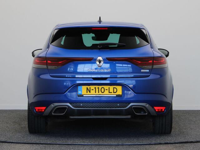 Renault MEGANE E-Tech Plug-In Hybrid 160pk R.S. Line | Stoelverwarming | Head-up display | Dodehoek detectie | Accu score 88,6% |