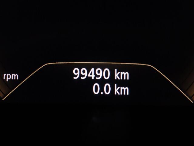 Renault MEGANE Estate TCe Limited 115pk Cruise | Climate | Navi | Parkeersens. achter | Trekhaak