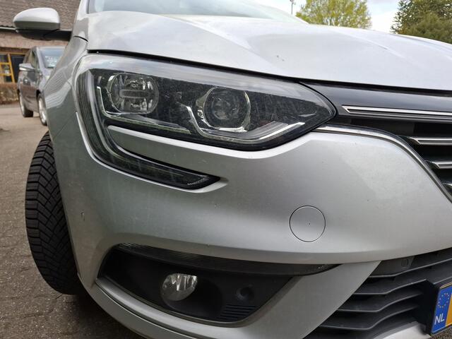 Renault MEGANE Estate 1.3 TCe Bose