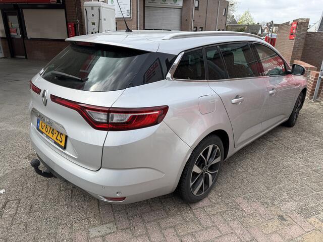 Renault MEGANE Estate 1.3 TCe Bose