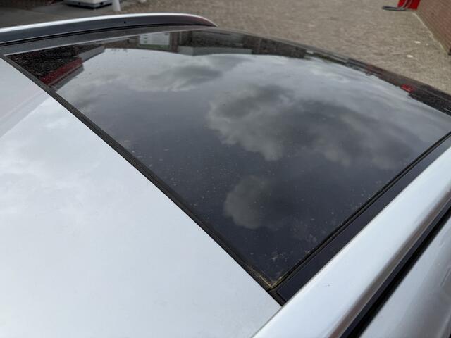 Renault MEGANE Estate 1.3 TCe Bose