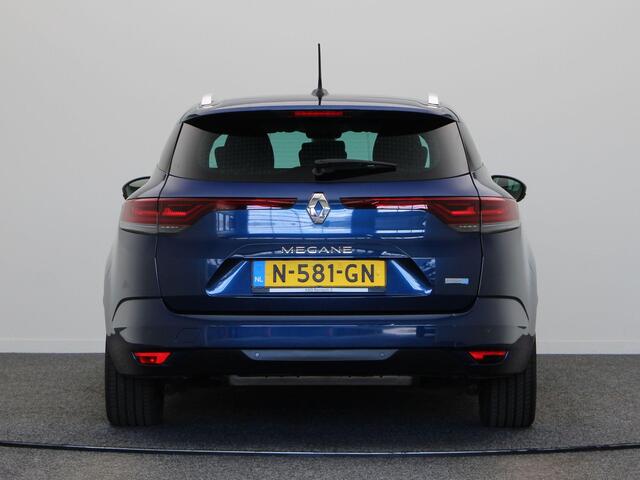 Renault MEGANE Estate E-Tech Plug-In Hybrid 160pk Zen | 92% Accu score | Stoel- en stuurwielverwarming | Lichtmetalen velgen | Navigatie |