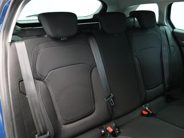 Renault MEGANE Estate E-Tech Plug-In Hybrid 160pk Zen | 92% Accu score | Stoel- en stuurwielverwarming | Lichtmetalen velgen | Navigatie |