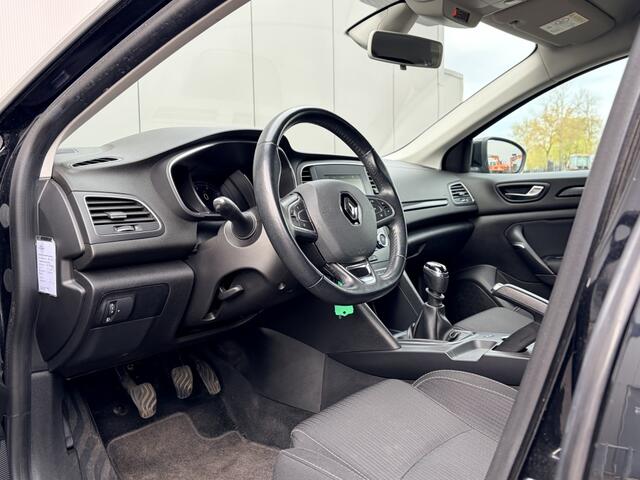 Renault MEGANE Estate 1.2 TCe Zen - navi - airco - trekhaak - nap!