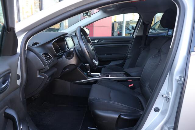 Renault MEGANE Estate 1.5 dCi Limited | Automaat | Trekhaak | Navigatie | Cruise Control |