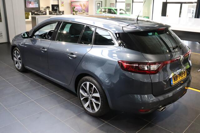 Renault MEGANE Estate TCe 130pk Bose