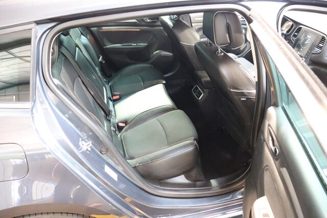 Renault MEGANE Estate TCe 130pk Bose