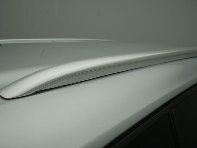 Renault MEGANE Estate TCe 140 Techno - RIJKLAARPRIJS - All Seasonbanden - Achteruitrijcamera - Trekhaak - Dealeronderhouden