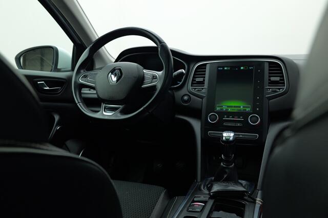 Renault MEGANE 1.3 TCe Bose | Achteruitrijcamera | Cruise control | Panoramadak
