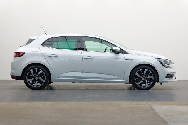 Renault MEGANE 1.3 TCe Bose | Achteruitrijcamera | Cruise control | Panoramadak