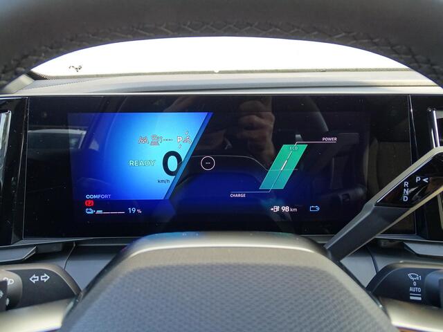 Renault MEGANE E-Tech comfort range Business Edition 60 kWh NU 5 JAAR GARANTIE! / PACK DRIVING & COMFORT