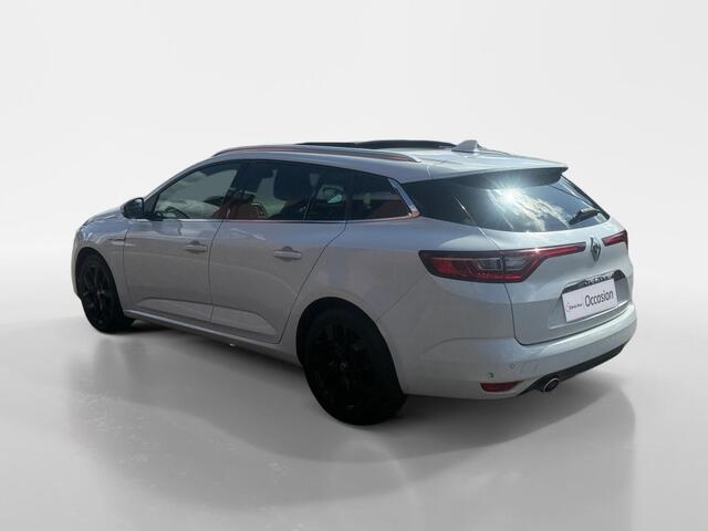 Renault MEGANE Estate 1.3 TCe Bose | Automaat | Schuif-Kantel Dak | Head Up Display | Sfeerverlichting | Adaptief Cruise Control | Stoelverwarming | Climate Control | Camera | 12 Maanden Bovag Garantie