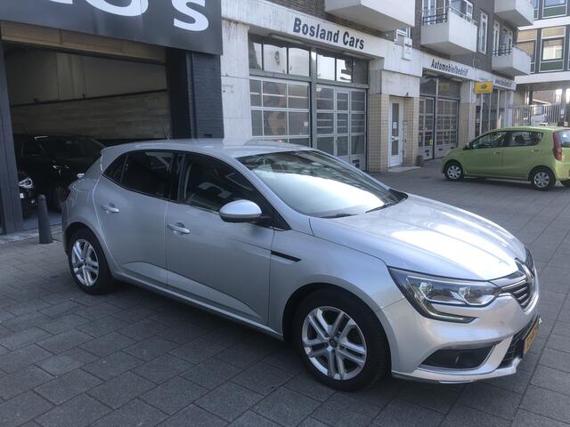 Renault MEGANE 1.3 TCe Zen(cruise,park.s,clima)