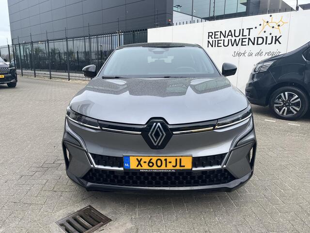 Renault MEGANE E-Tech EV60 Optimum Charge Iconic / Lederen bekleding / 360 camera
