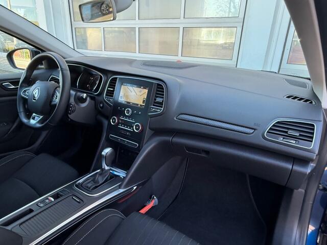 Renault MEGANE 1.3 TCE 140PK Limited Aut. Navi Cruise Pdc Trekhaak