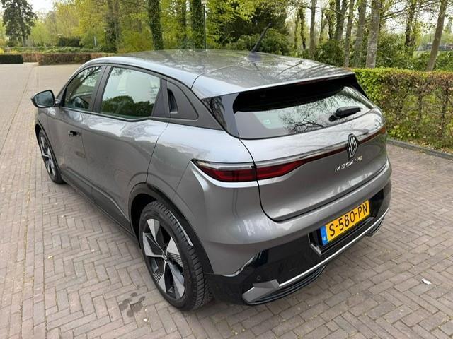 Renault MEGANE E-tech EV60 Optimum Charge Evolution SOH 94,7%/Acarplay/Navi/Camera/Fabrieksgarantie