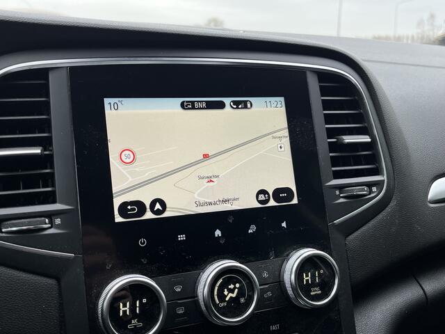 Renault MEGANE Estate 1.6 E-Tech Plug-In Hybrid 160PK Intens / Dealer onderhouden / Trekhaak.afneembaar / Automaat / Stoelverw.+Stuurverw. / Keyless / LMV /