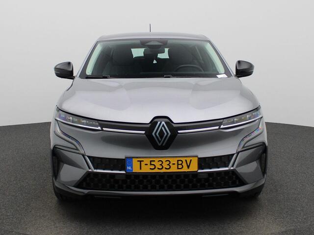 Renault MEGANE E-Tech EV40 Boost Charge Equilibre | APPLE CARPLAY | ACHTERUITRIJCAMERA | CRUISE CONTROL | BLUETOOTH |