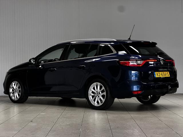 Renault MEGANE Estate 1.2 TCe Limited/ Trekhaak/ 17'' LMV/ Keyless/ PDC V+A/ DAB+/ Clima/ Cruise/ Elek. pakket/ Isofix/ Bluetooth/ Armsteun/ Multi. LEDER. Stuur/ Mistl./ Extra getint glas/ Dakrails.