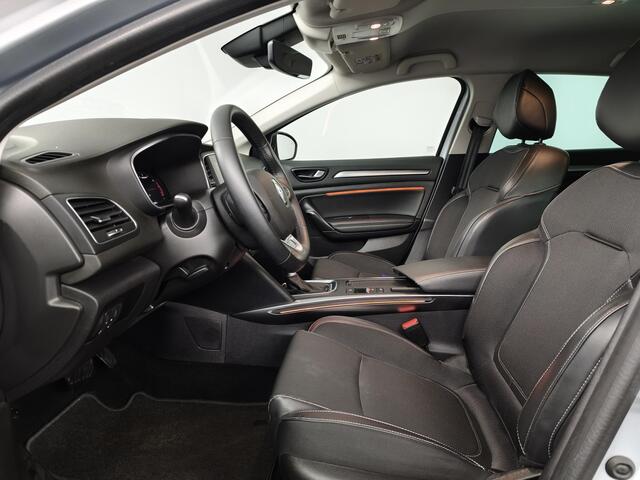 Renault MEGANE Estate 1.3 TCe 140 Techno Automaat | Trekhaak 1750 KG trekgewicht | All season banden | Achterruitrij Camera
