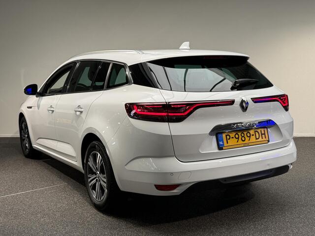 Renault MEGANE Estate 1.0 TCe Intens | Navigatie | Parkeersensoren V+A | Climate Control | Cruise Control |