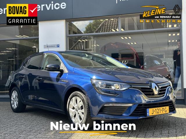 Renault MEGANE IV TCe 140 EDC Limited | All seasonbanden | Parkeersensoren achter | Navigatiesysteem | Automaat | Goed onderhouden |