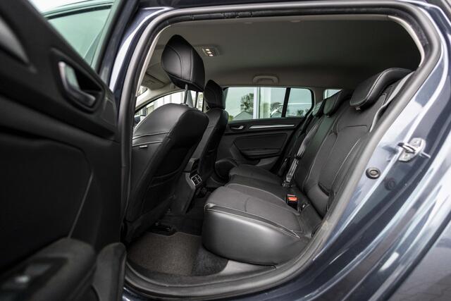 Renault MEGANE Estate 1.6 E-Tech Plug-In Hybrid 160 Intens | LED | Carplay