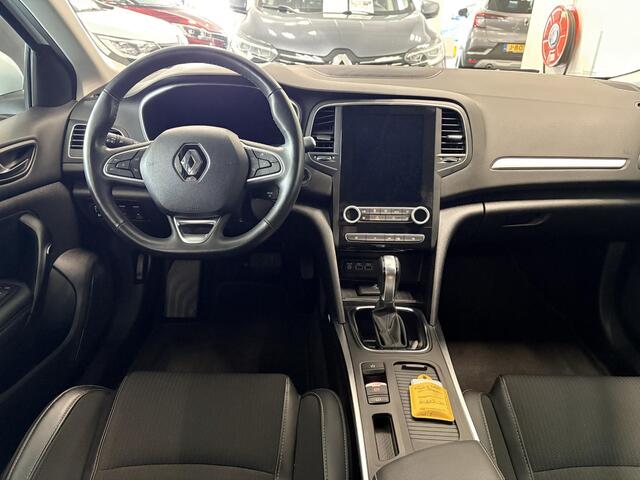 Renault MEGANE IV Estate 1.6 E-Tech Plug-In Hybrid 160 Techno | Trekhaak | groot scherm navigatie | Stoelverwarming | Stuurverwarming | Dealeronderhouden | Parkeersensoren voor + achter |