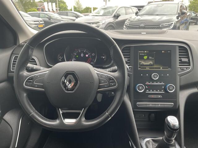 Renault MEGANE Estate 1.3 TCe Bose | DEALER ONDERHOUDEN | TREKHAAK | SENSOREN | BOSE AUDIO