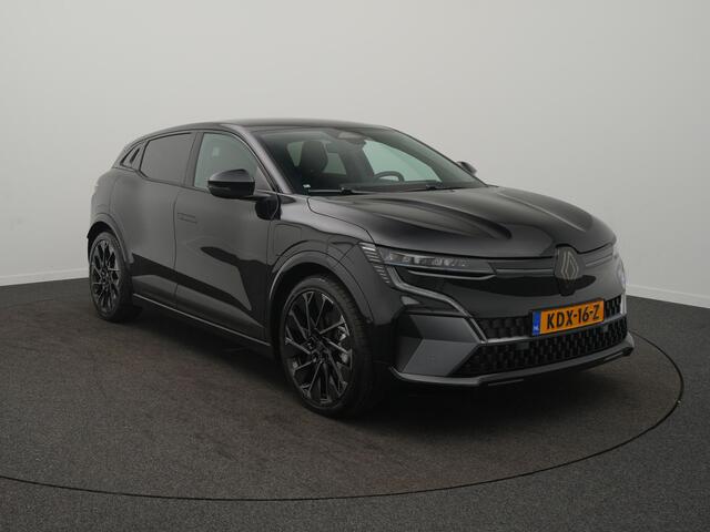 Renault MEGANE E-Tech Comfort Range Esprit Alpine 60 kWh - DEMO - Adaptive Cruise Control - Stoel- en Stuurverwarming - 20 inch velgen