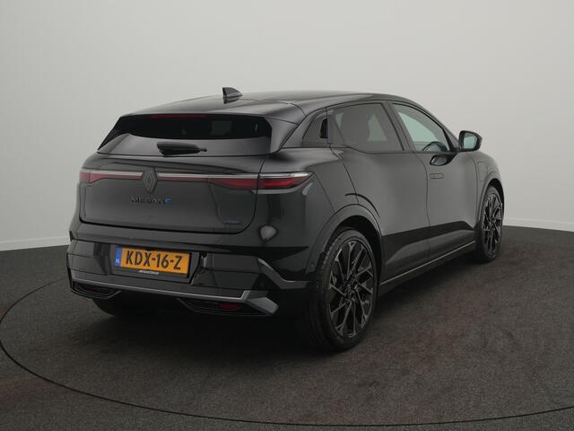 Renault MEGANE E-Tech Comfort Range Esprit Alpine 60 kWh - DEMO - Adaptive Cruise Control - Stoel- en Stuurverwarming - 20 inch velgen