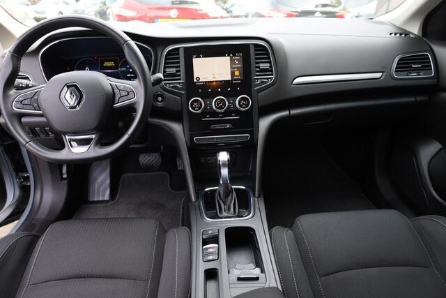 Renault MEGANE Estate 1.6 E-Tech Plug-In Hybrid 160 Intens CAMERA TREKHAAK-AFN. DAB 2xPDC ALL-SEASONS NAVI CARPLAY CRUISE CLIMA