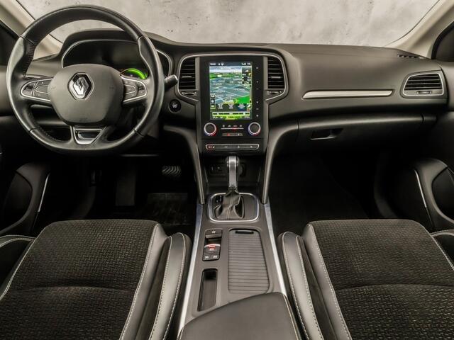 Renault MEGANE Estate 1.2 TCe Bose Automaat (VIRTUAL COCKPIT, GROOT NAVI, LEDER/ALCANTARA, STOELVERWARMING, SPORTSTOELEN, TREKHAAK, PARKEERSENSOREN, NIEUWSTAAT)