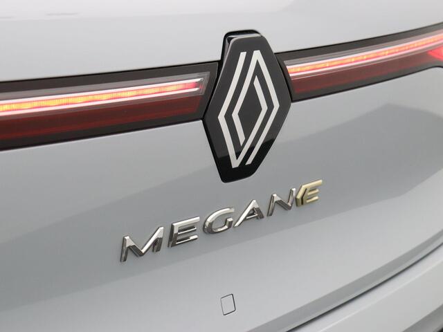 Renault MEGANE E-Tech 220pk Iconic 60 kWh | Sport Design Pakket | Active driver assist | 360 graden camera | Harman Kardon |