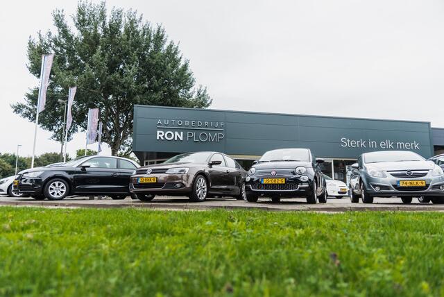 Renault MEGANE Estate 1.2 TCe Bose / Airco clima/ Navigatie/ Cruise/ Apple carplay/ PDC/ LED/ LMV/ Trekhaak/ Half lederen bekl