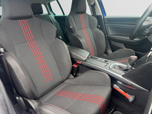 Renault MEGANE Estate 1.3 TCe 160 R.S. Line Aut- Adap Cruise, Sfeerverlichting, Xenon Led, Dynamic Select, Privacy Glass