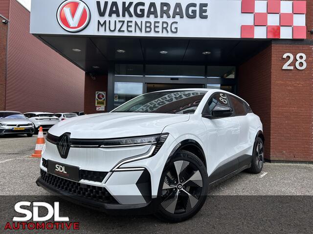 Renault MEGANE E-Tech EV40 Boost Charge Equilibre // FULL LED // STOEL + STUURWIELVERWARMING // CLIMA // APPLE CARPLAY / ANDROID AUTO // CAMERA // DIGITAAL DISPLAY // KEYLESS