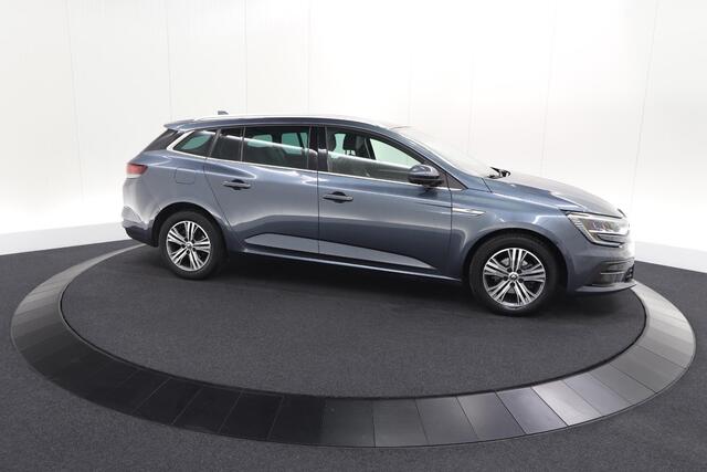 Renault MEGANE Estate TCe 140 Intens | 1.700 KG Trekgewicht | Trekhaak | Camera | Head-Up Display | Dodehoekdetectie