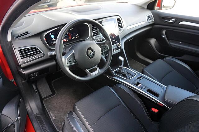 Renault MEGANE Estate 1.3 TCe 140 Techno