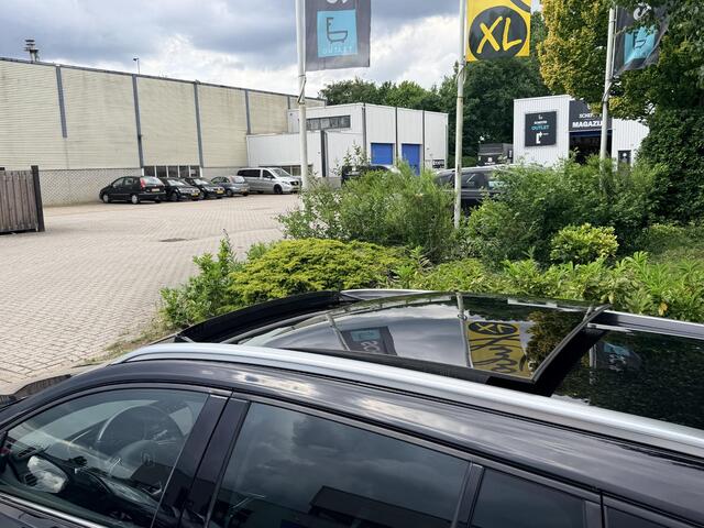 Renault MEGANE Estate 1.6 E-Tech Plug-In Hybrid 160PKoPanooBoseoACC