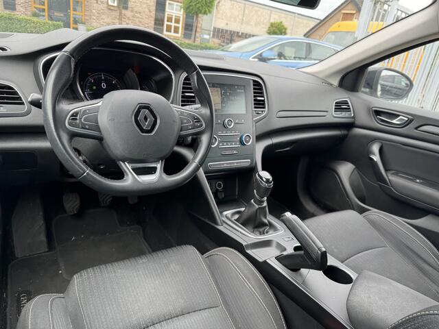 Renault MEGANE Estate 1.5 dCi Eco2 Limited B