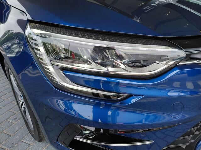 Renault MEGANE Estate 1.6 Plug-In Hybrid 160 Intens AUTOMAAT l TREKHAAK l BOSE l HEAD UP l CAMERA