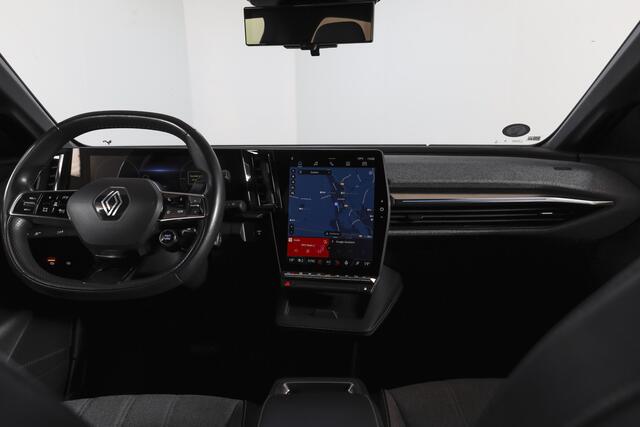 Renault MEGANE E-Tech EV60 Optimum Charge Techno | Dig.Cockpit | Adapt.Cruise | Stoel-+Stuurverw. | 360 camera | NAV+App.Connect | Auto. Airco | Trekhaak | LM 20" |