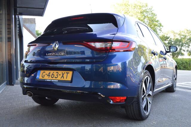 Renault MEGANE 1.3 TCe Bose Panorama Navi Clima Cruise CarPlay Pdc