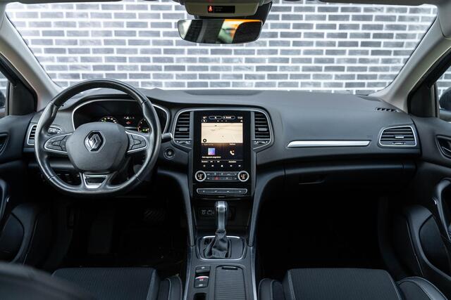 Renault MEGANE 1.3 TCe 140 EDC Intens | Navigatie 9,3 inch | Achteruitrijcamera | Parkeersensoren | Keyless Entry | Lichtmetalen Velgen 17 inch | Stoelverwarming | Digitale Cockpit | Apple Carplay | Android Auto