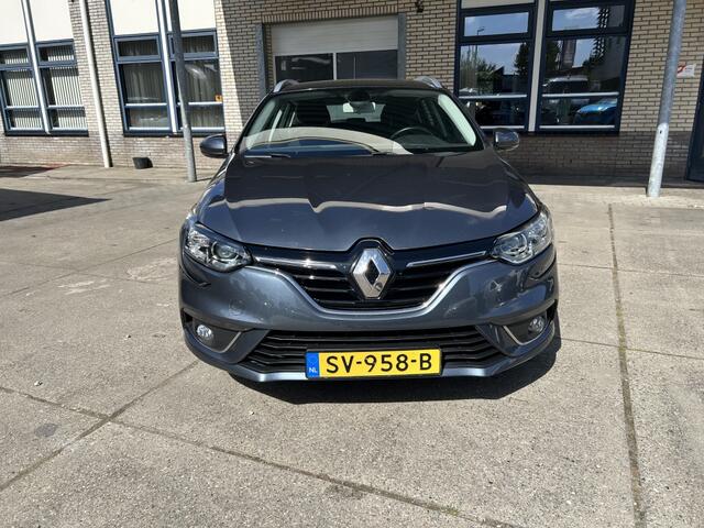 Renault MEGANE Estate 1.3 TCe Zen navi